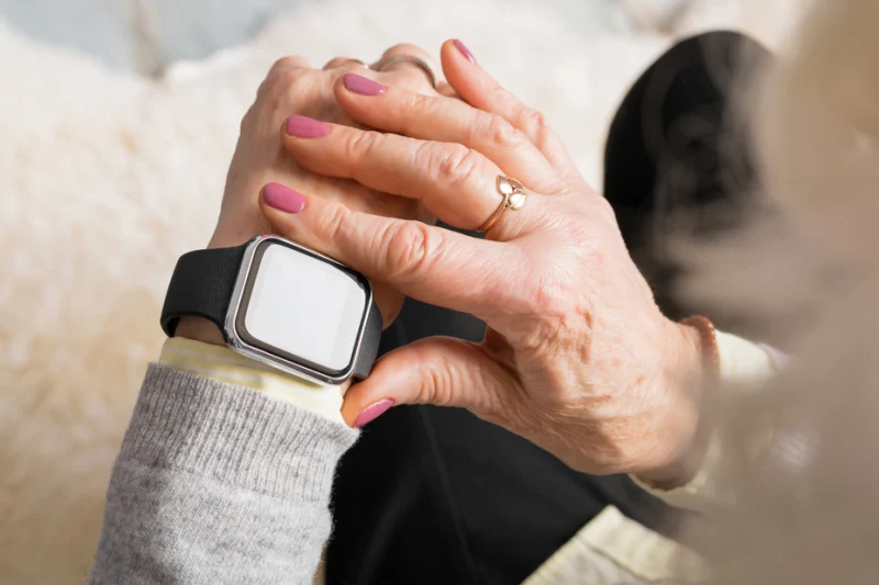 Doctor Alert SOS Watch image 2